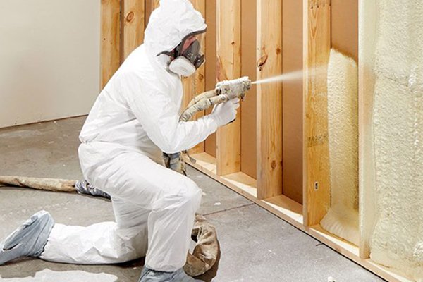 Spray Foam Insulation in Ottawa